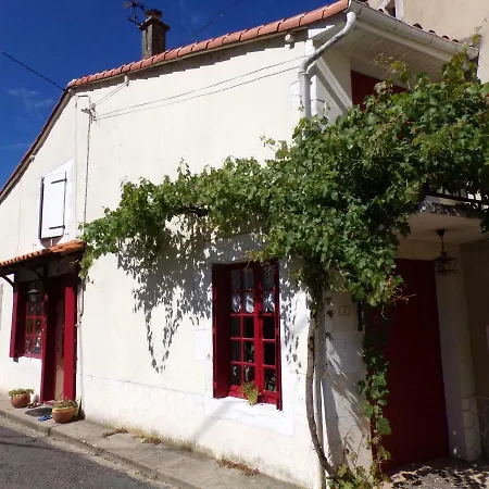 La Maison Rouge Lizant
