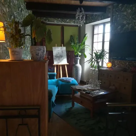 La Maison Rouge *